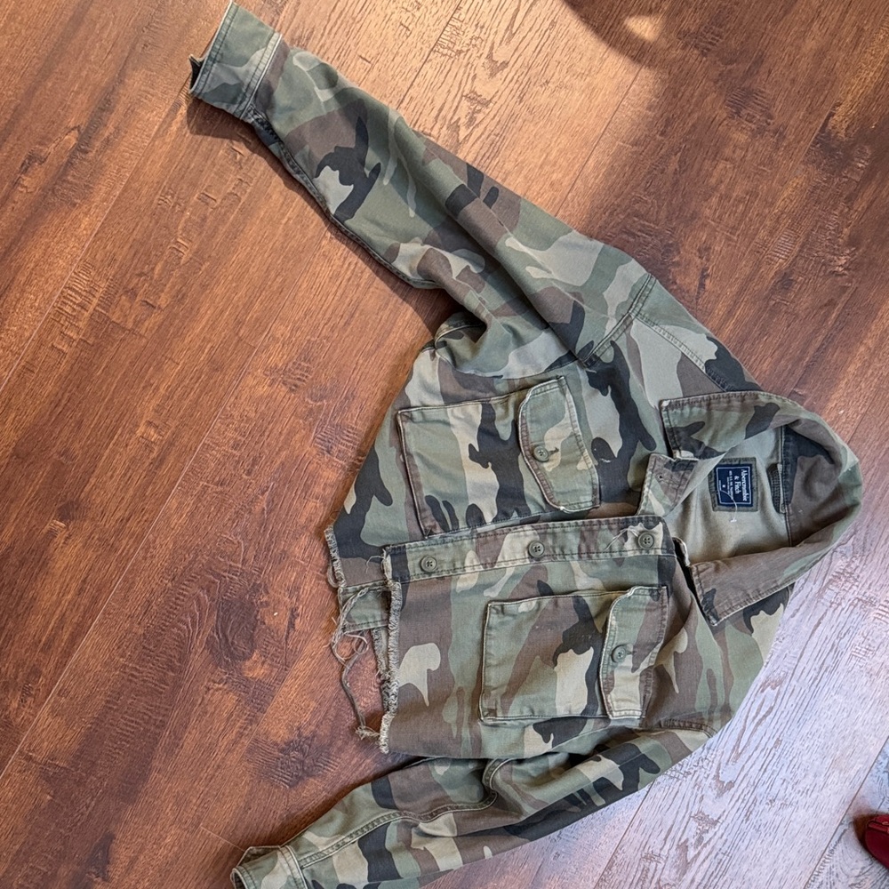 Abercrombie & Fitch Camouflage Jacket